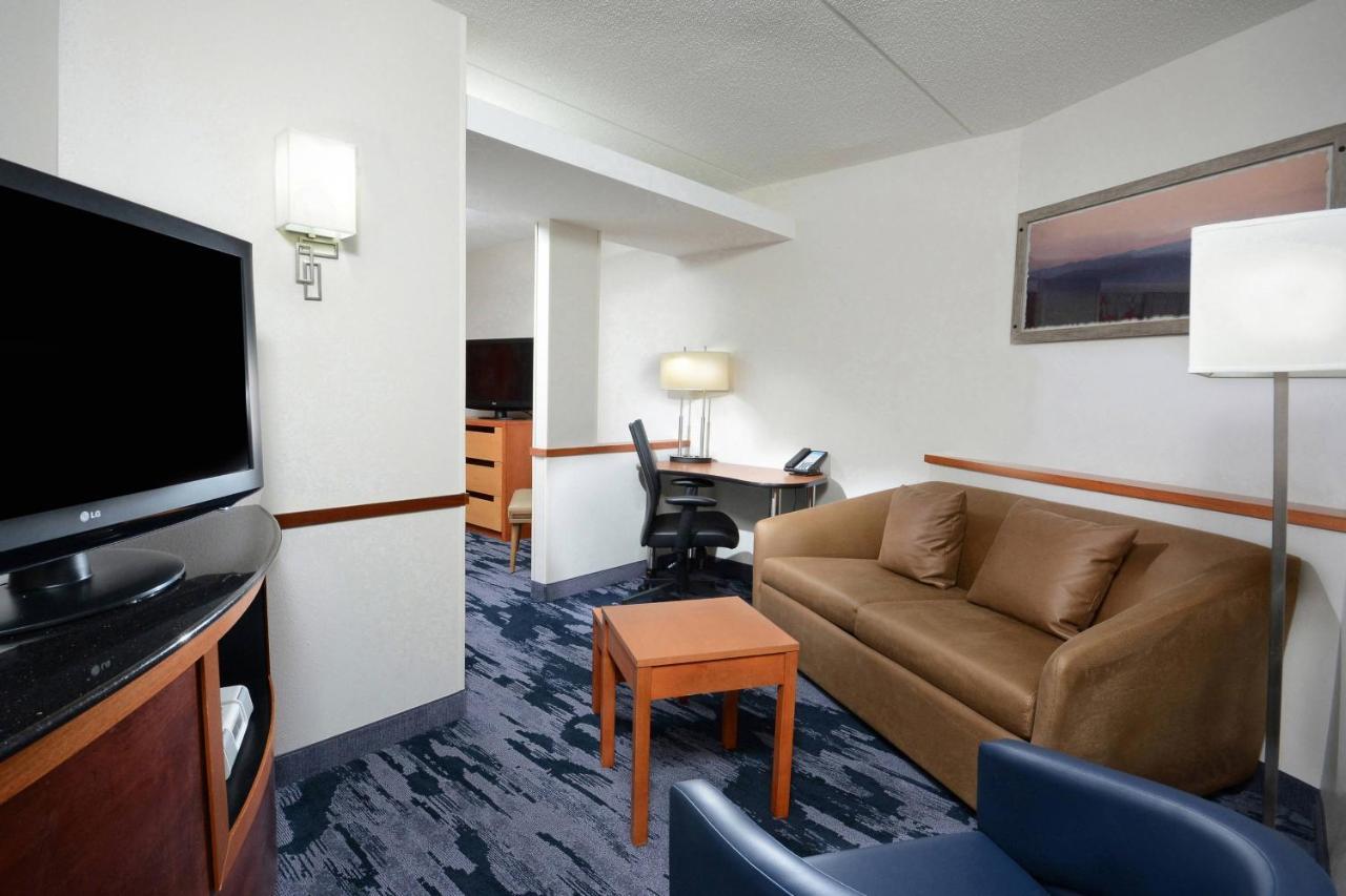 Fairfield Inn & Suites By Marriott Charlottesville North Dış mekan fotoğraf