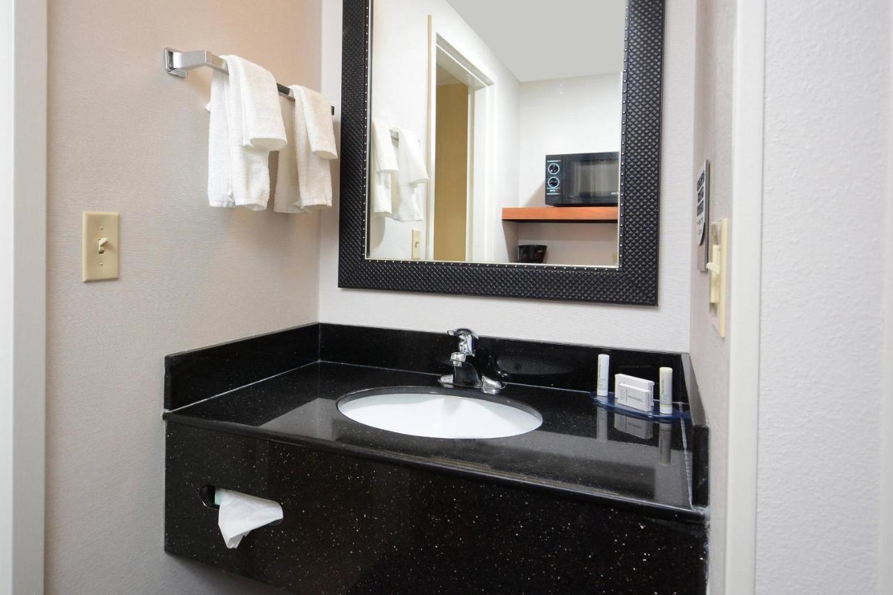 Fairfield Inn & Suites By Marriott Charlottesville North Dış mekan fotoğraf