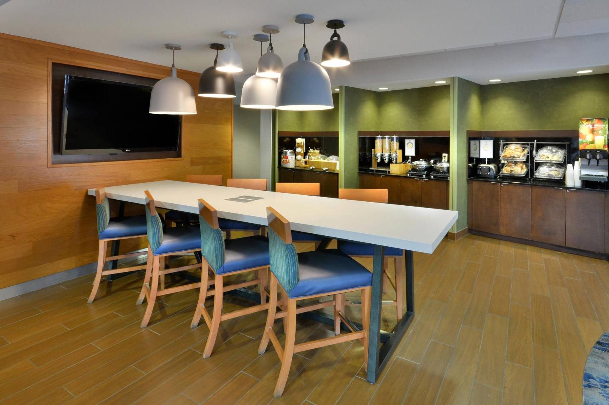 Fairfield Inn & Suites By Marriott Charlottesville North Dış mekan fotoğraf